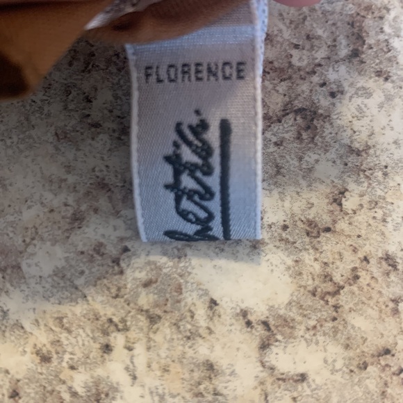 Sun and stars crochetta Scarf made in Florence Italy 100% polyester 34.5 X 34.5 - Picture 12 of 16